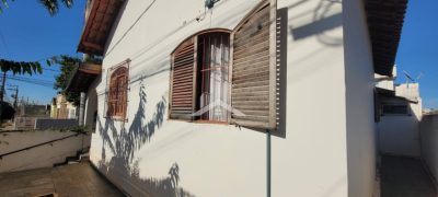 CASA PARA VENDA - BAIRRO GARCIA - EXCELENTE LOCALIZAÇÃO