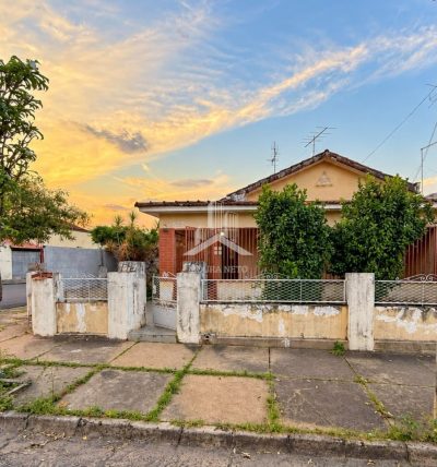 Casa na Vila Alta com 3 dormitórios e 213m² de construção