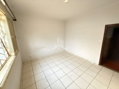 Casa na Vila Alta com 3 dormitórios e 213m² de construção