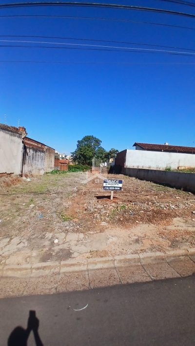 TERRENO EM LOCALIZAÇÃO PRIVILEGIADA PRÓXIMO AO CENTRO