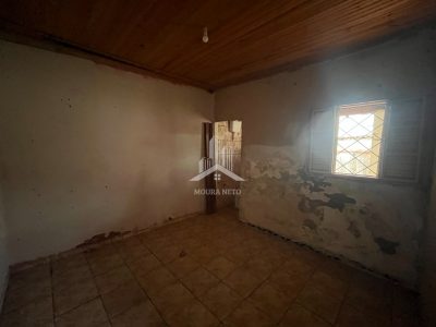 Casa ou terreno a venda