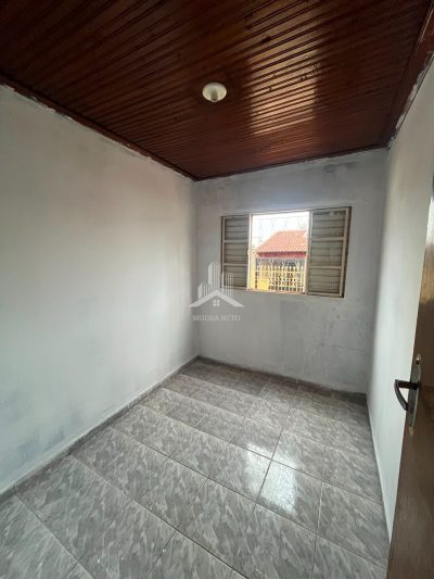 Casa ou terreno a venda