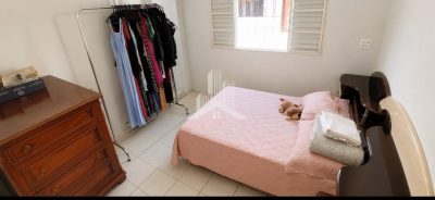 CASA À VENDA COM EXCELENTE LOCALIZAÇÃO - RESIDENCIAL REAL PARQUE!