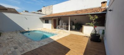 CASA À VENDA COM EXCELENTE LOCALIZAÇÃO - RESIDENCIAL REAL PARQUE!