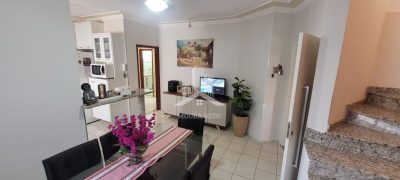 CASA À VENDA COM EXCELENTE LOCALIZAÇÃO - RESIDENCIAL REAL PARQUE!