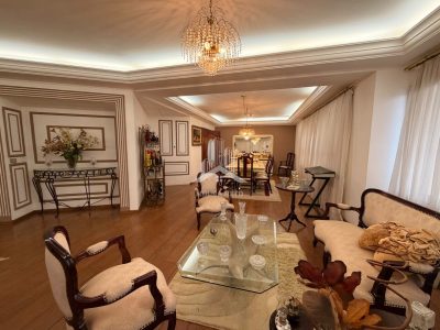 Apartamento de altíssimo padrão Residencial Maria Isabel