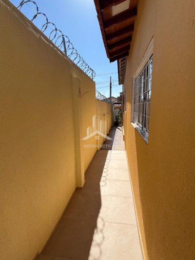 CASA EM CAFELÂNDIA A VENDA