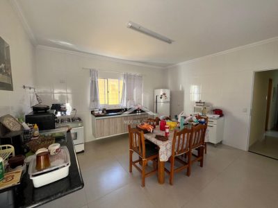 CASA EM CAFELÂNDIA A VENDA