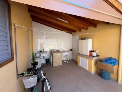 CASA EM CAFELÂNDIA A VENDA