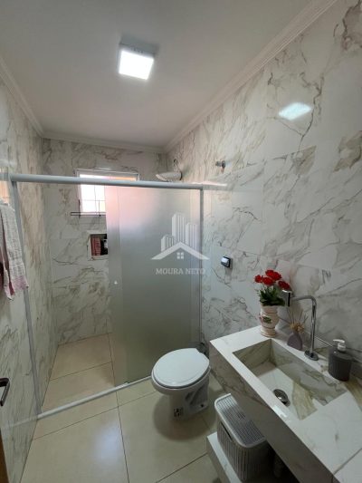CASA EM CAFELÂNDIA A VENDA