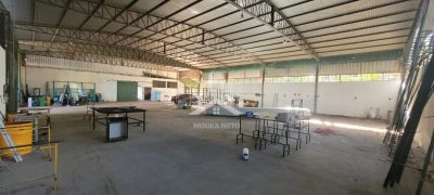 BARRACÃO COMERCIAL PARA LOCAÇÃO COM 740M² DE ÁREA CONSTUÍDA.