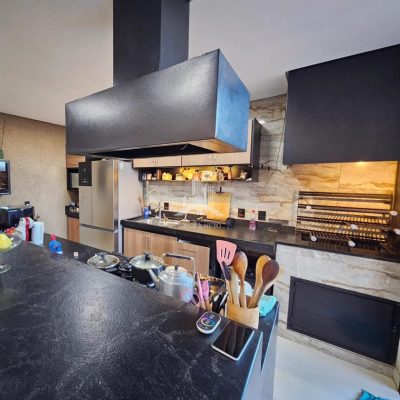 Casa a venda condomínio Himalaia 1