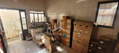 PRÉDIO COMERCIAL E RESIDENCIAL PARA VENDA - CENTRO DE LINS/SP.