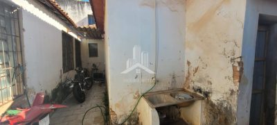 PRÉDIO COMERCIAL E RESIDENCIAL PARA VENDA - CENTRO DE LINS/SP.
