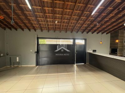 SEU NOVO LAR NO MANOEL SCALF: UMA CASA ENCANTADORA À VENDA