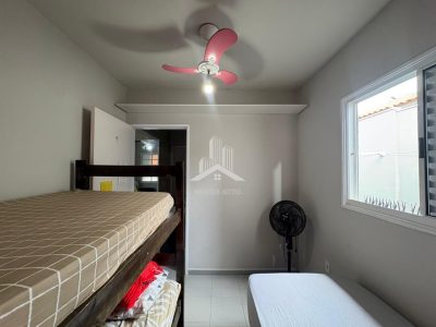 SEU NOVO LAR NO MANOEL SCALF: UMA CASA ENCANTADORA À VENDA