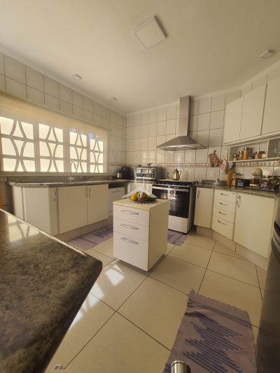 LINDA CASA PARA LOCAÇÃO NO XINGU