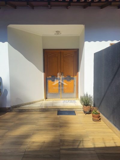 LINDA CASA PARA LOCAÇÃO NO XINGU
