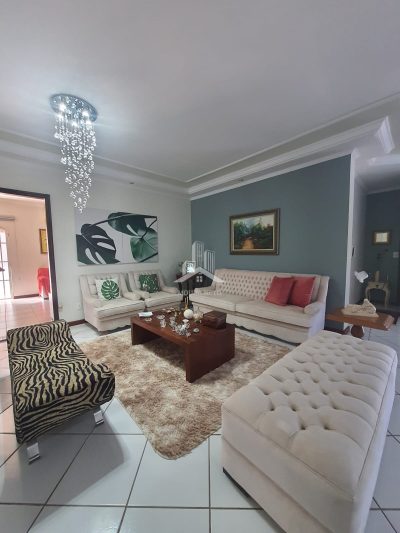 LINDA CASA PARA LOCAÇÃO NO XINGU