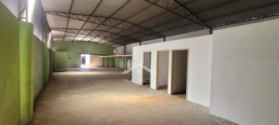 BARRAÇAO PARA LOCAÇÃO COM EXCELENTE LOCALIZAÇÃO - CAFELÂNDIA/SP