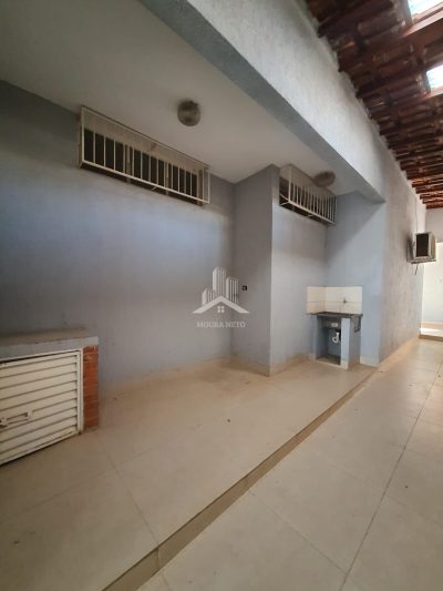 LINDA CASA NO JARDIM PINHEIRO