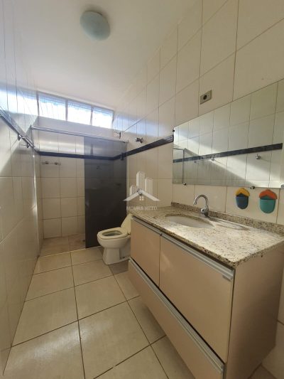 LINDA CASA NO JARDIM PINHEIRO