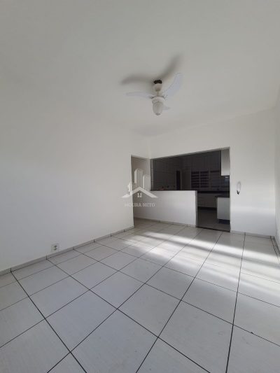 LINDA CASA NO JARDIM PINHEIRO