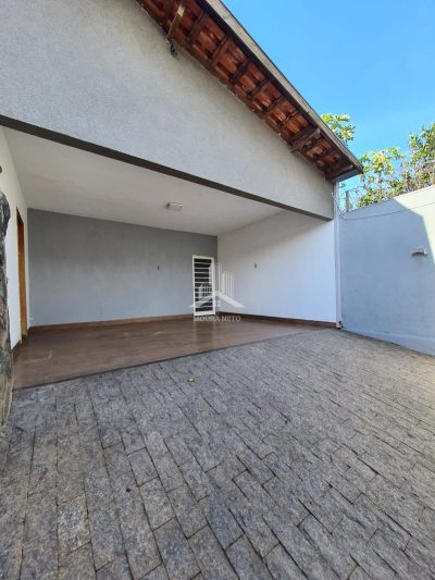 LINDA CASA NO JARDIM PINHEIRO